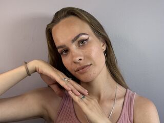 hot naked camgirl JerilynMominee