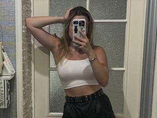 cam girl showing tits JulioSaberi