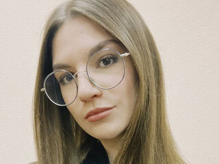 fingering girl chatroom KaraTribley