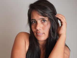 teaser web cam KataleyaFord