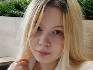 free nude cam KendraBliss