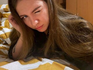 live sex cam KiraRustle
