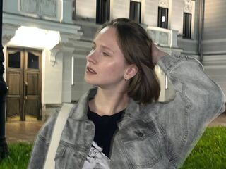 sexy camgirl chat KrissyJn