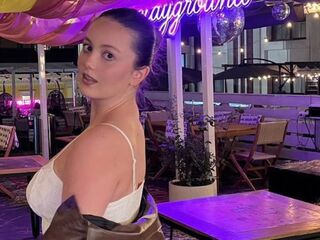 fingering girl cam picture KyleeBig