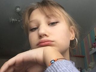 naked cam chatroom LakeeshaBrimmer