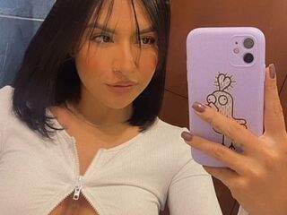 camgirl live porn LaurynJhons