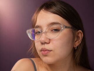 fingering camgirl LaviniaSele
