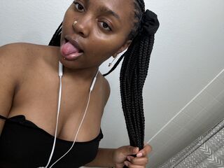 fingering girl chatroom LaylaLana