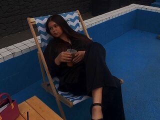 cam girl chatroom LeilinKoss