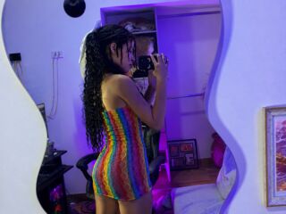free nude webcam LilyCastle