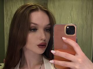 nude camgirl photo LissaPayor