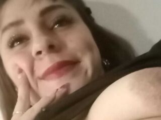 naked LizMegh
