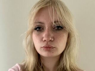 hot naked webcam girl LoisBrindamour