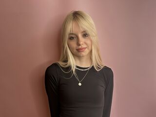 sexcam LorettaCovil