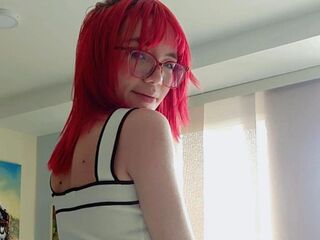 camgirl fingering wet pussy MabelRich