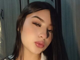 hot camwhore MadelynFabbro