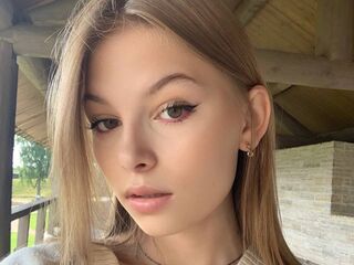 chatrubate cam girl MaidaKirakosyan