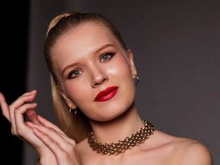 shaved pussy webcam MarkHarkrider