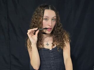 flirt chat room MarthiAdams