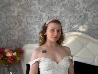free nude live show MaryCharm