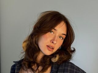 topless MaudBubble