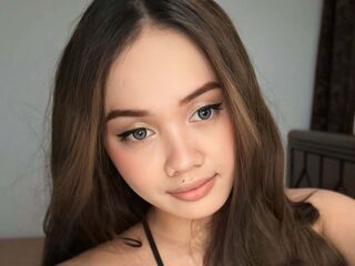 naughty camgirl masturbating MaxCiana
