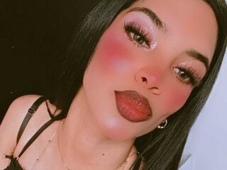 camslut spreading pussy MeliGarden