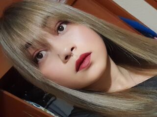 free webcam chatroom MercellaMorelli