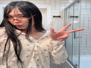 hot webcam video MilaEva