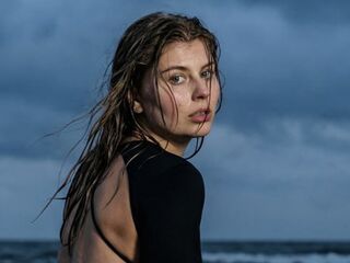 sexy camgirl MilaOlivers