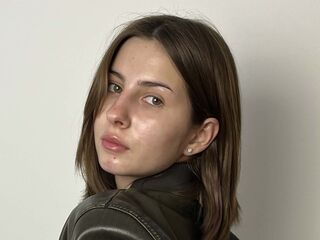 cam girl fingering MollySodisia