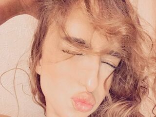 hot girl sex cam MyraRidler