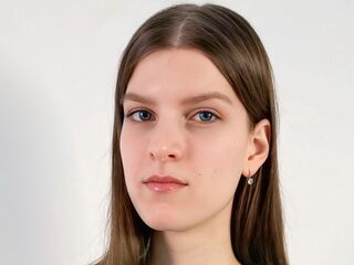 shower cam MyrtieKatula