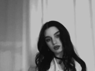 naked girl with webcam fingering NildaMettling