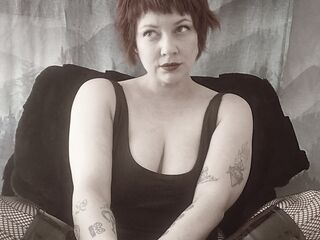 webcam strip tease show PoppyKryze