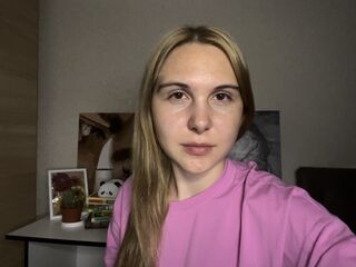 webcam show RamonaPanah