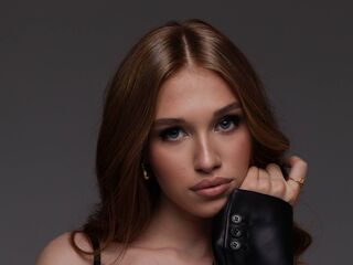 cam girl spreading pussy RanaeEtherington