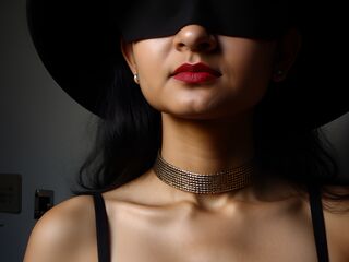 camgirl shaving pussy RittikaPoddar