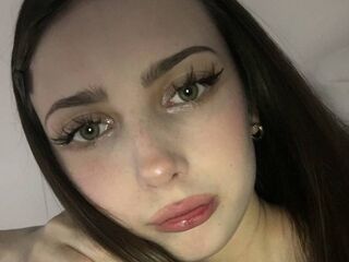 naked camgirl fingering pussy RivaWhittall