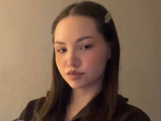 webcam babe chatroom RolandeViscarra