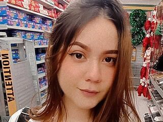 camslut naked RouseAnn