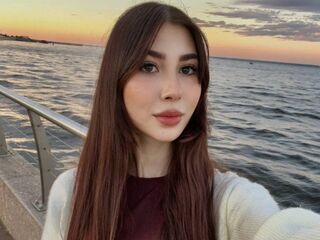 camgirl chatroom SadeLazcano