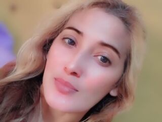 cam girl livecam SafiraHilwa