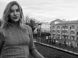 hot chatroom SallyRodwell