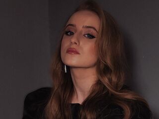 naked girl with live cam SavinaMinosi