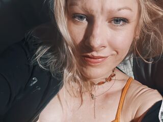 fingering girl chatroom SevenCalories