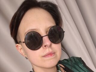 naughty webcamgirl ShaunteBarranco