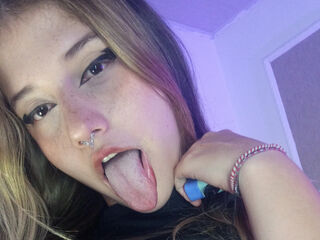 fingering camwhore SofiiaVance