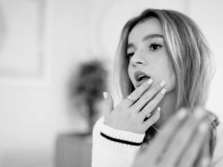 cam girl live webcam StaceeyBrown