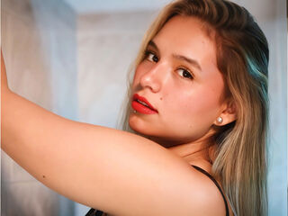 camgirl shaving pussy SusieJohns